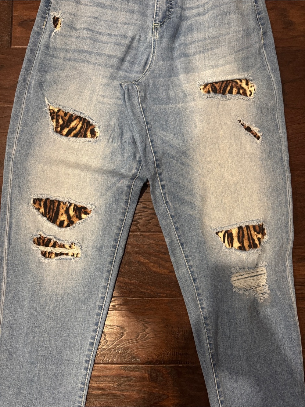 Women's Light Blue Distressed Jeans with Leopard Patch Detail - Picture 3 of 5